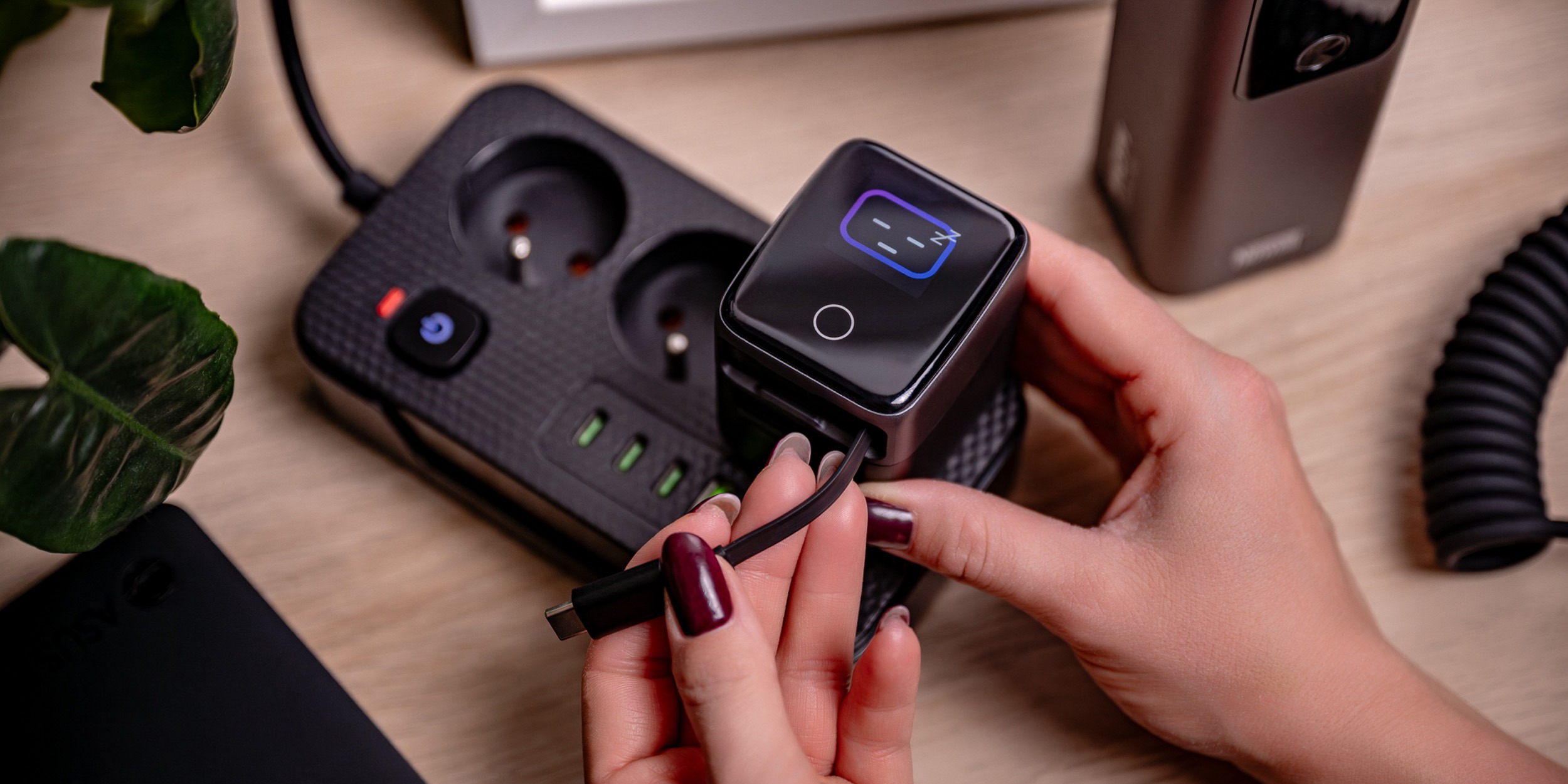 newell-gan-70w-s-kabelem-pp-5